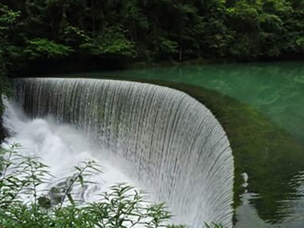 臥龍渠水環境綜（zōng）合治理